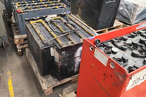 琼海龙江附近回收钴酸锂电池→专业回收废旧电池,agm电池回收什么价